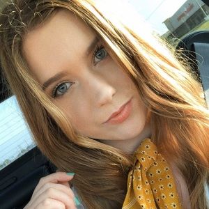 Meet your Posher, Ashlyn